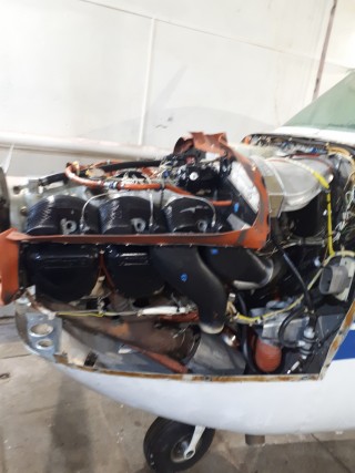 Cessna-210