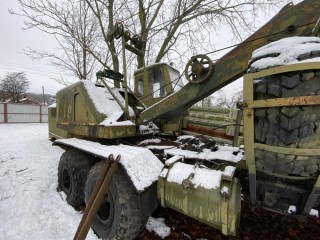 KrAZ-255, excavator