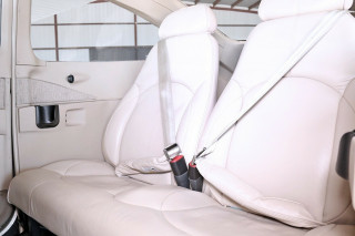 Airplane Cessna 182T