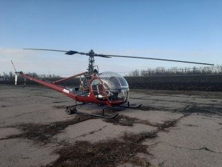 Hiller Uh 12 helicopter