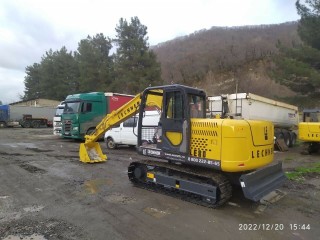 LECHNER LE80 mini-excavator