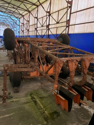 Trolley for transporting Mi-26 helicopter blades