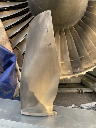 RB-211 aviation engine blade