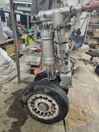 Main landing gear from a Gulf Stream aircraft