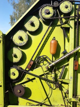 CLAAS Rollant-62