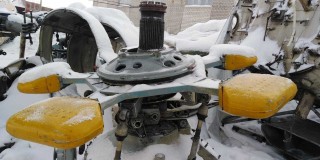 Vibration damper for Mi-8 helicopter