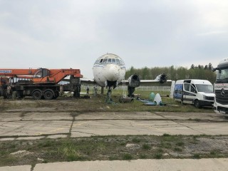 Disassembly, assembly, aircraft transportation