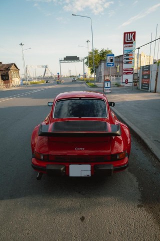 Porsche 911 SC Turbo-Look