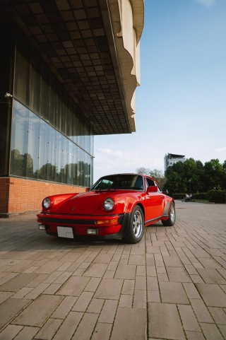 Porsche 911 SC Turbo-Look