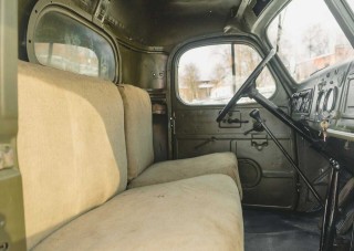 Model of the Studebaker with a model of the BM-13 Katyusha system