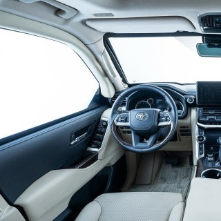 Armored Land Cruiser 300