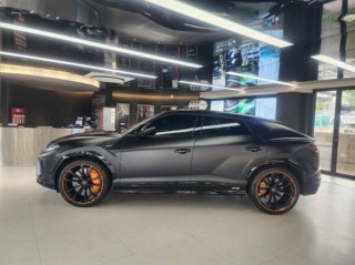 Lamborghini Urus S