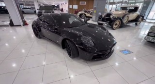 Porsche 911 Carrera 4 GTS