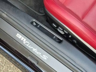 Porsche 911 Turbo S Cabriolet