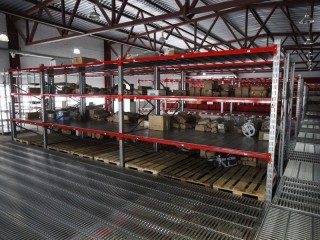 Aviation spare parts warehouse-001