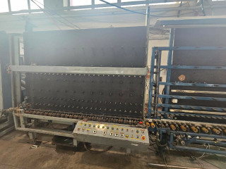 Equipment for the production of double -glazed windows LISEC