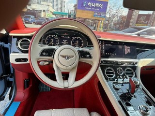 Bentley Continental GT Azure