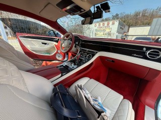 Bentley Continental GT Azure