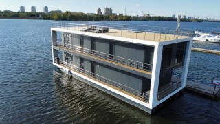 Houseboat Flagman 220