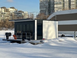 Houseboat Freedom 20