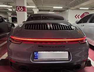 Porsche 911 4 GTS