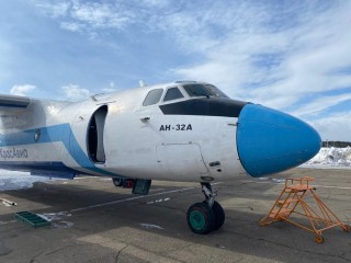 An-32 aircraft cockpit