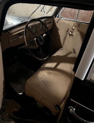 Moskvich 401.