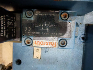 Hydraulic station 2000 l / Mannesmann