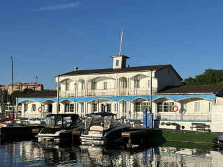 Debarkader