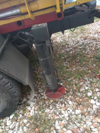 Vehicle with lifting body APK-K