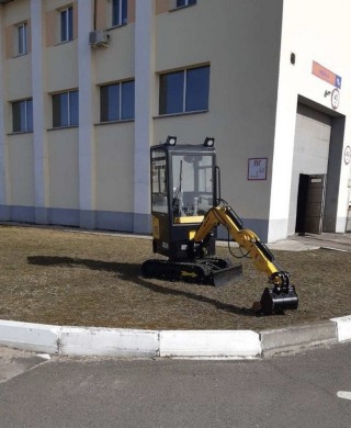 Mini-Excavator HQ 10