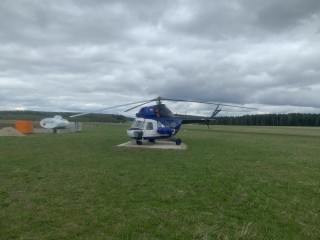 Mi-2 helicopter