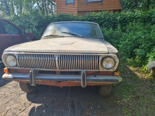Volga GAZ 2402