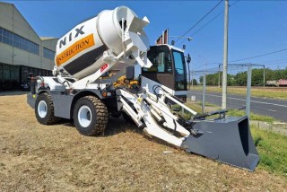 Concrete mixer Ynix QQMC4000