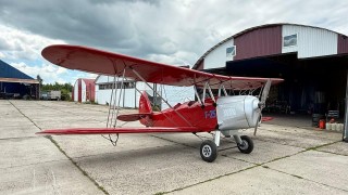 Airplane G-25