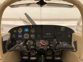 Aircraft Piper PA-38 Tomahawk