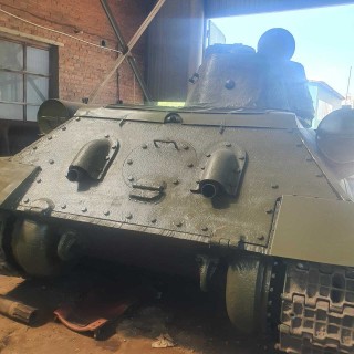 Tank T-34-76, copy on the move