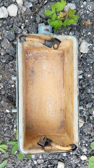 Mi-8T helicopter battery