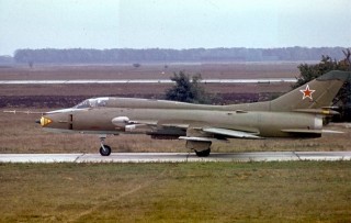 Fighter Su-17 for pedestal