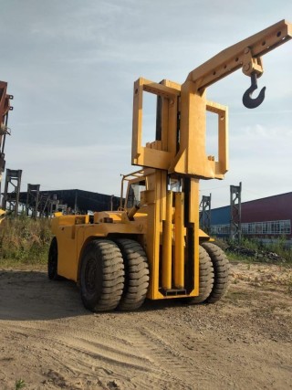Loader Henley Forklift Hermes 56