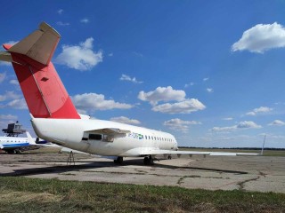 A whole fuselage CRJ200