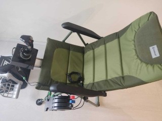 Flight simulator control station