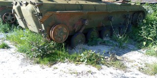 BMP-1 kit for creating a monument