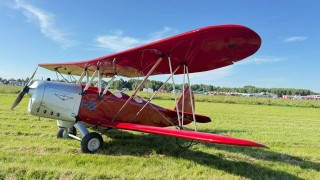 Airplane G-25
