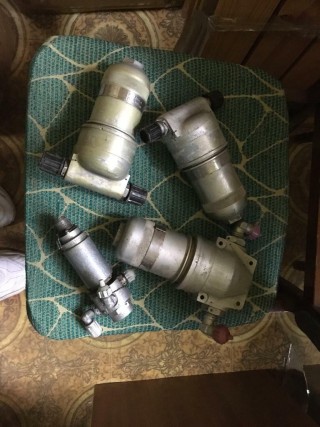 Fuel cranes for Mi-8 helicopter