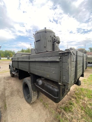 ZIL-130 with APM-90 airfield searchlight
