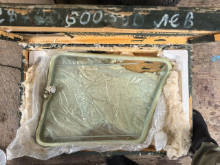 Cabin glass left A9V