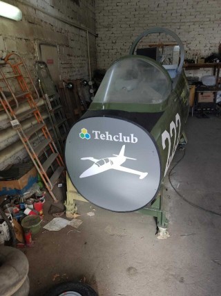 L-39 aircraft simulator