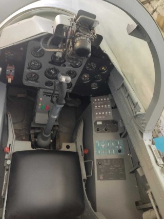 L-39 aircraft simulator