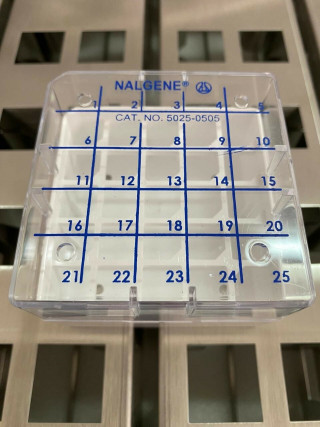 Cryogenic storage “Locator 8 Plus”